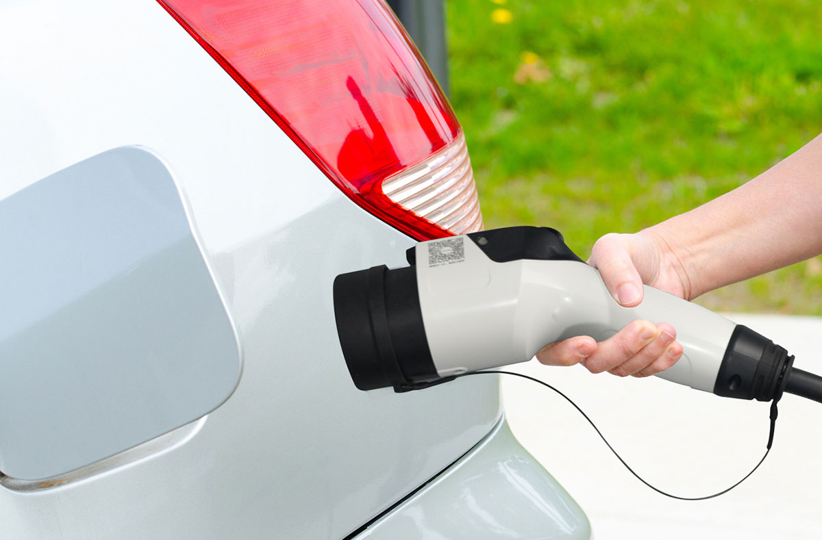 What are the characteristics of the new energy vehicle charging gun?